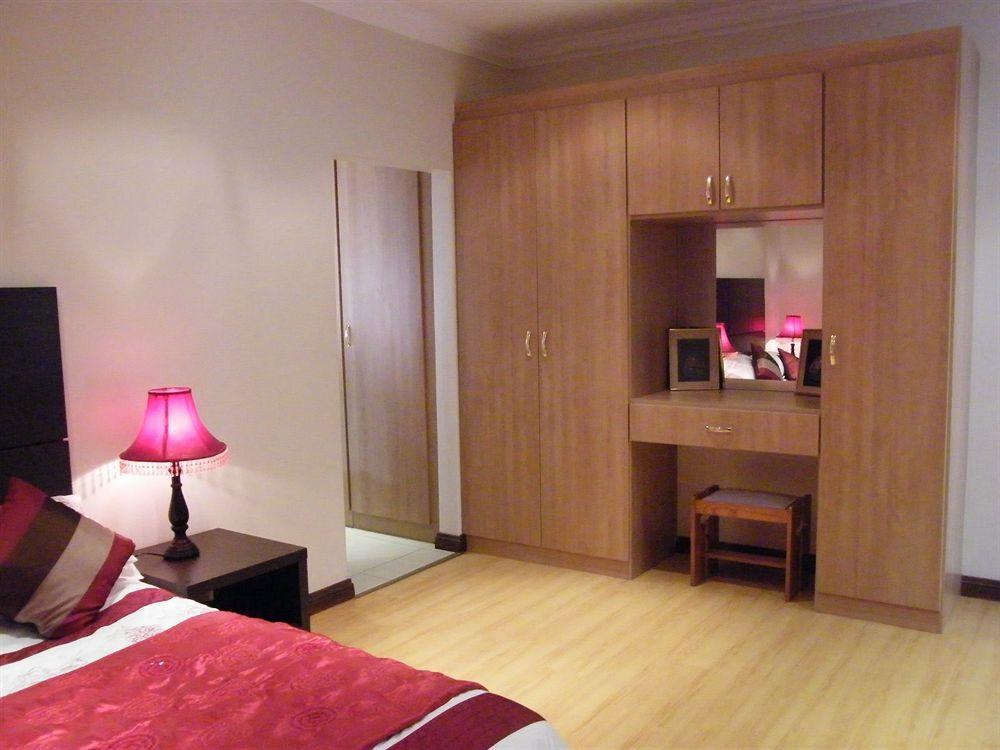 Littlefield Luxury Suite Γιοχάνεσμπουργκ Εξωτερικό φωτογραφία